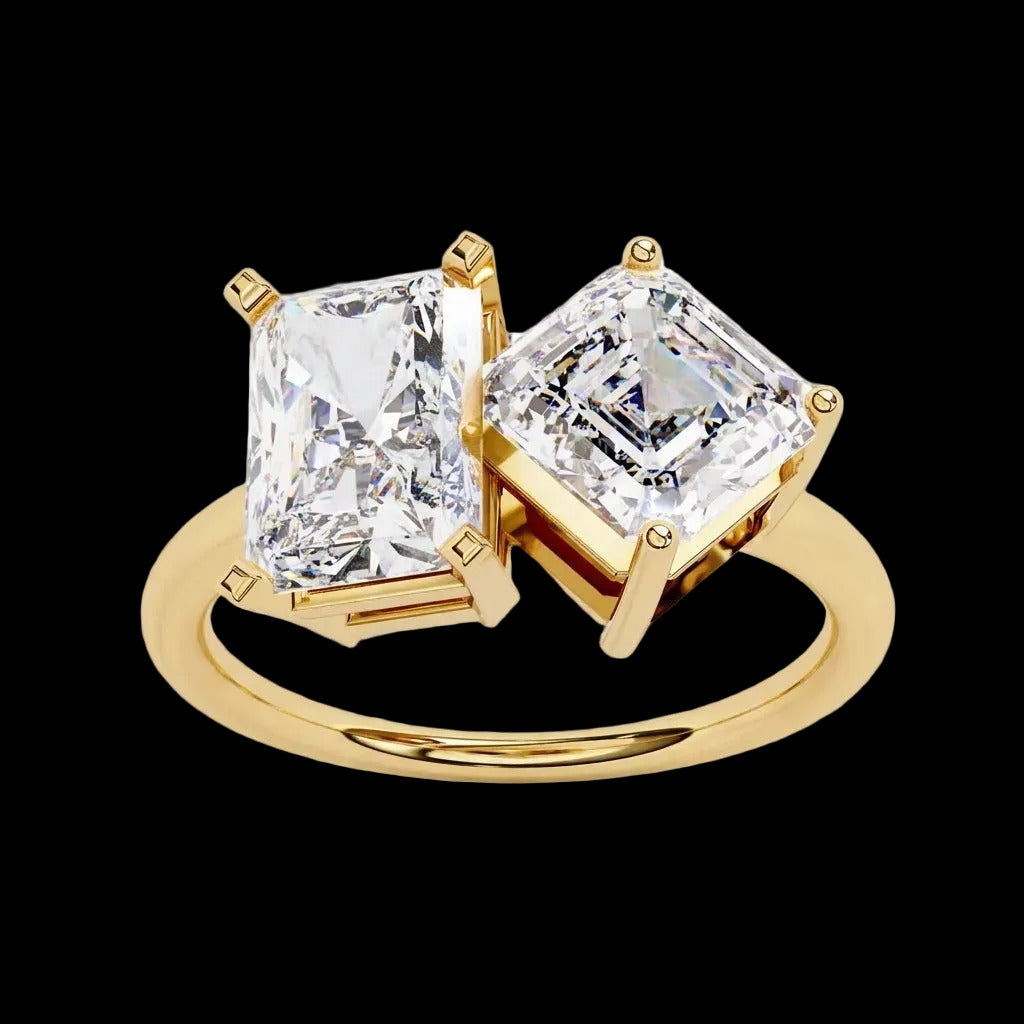 Emerald cut diamond engagement ring in solid gold — Lucano