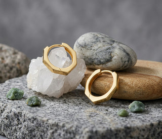Bamboo Earrings - close-up showing faceted gold silhouette - Lucano fine jewellery