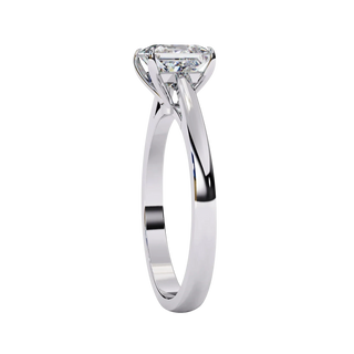 Reale Princess Solitaire - princess cut engagement ring - in 9ct yellow gold - Lucano