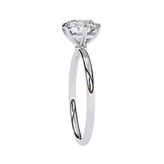 Helios Round Solitaire Lumière - round solitaire engagement ring - three-quarter view - Lucano