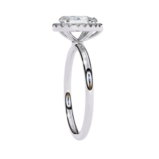 Halo Lumina Pear Solitaire - pear cut halo engagement ring - in 18ct yellow gold - Lucano