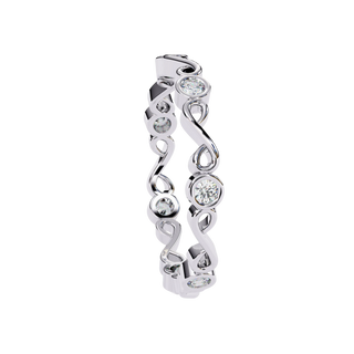 Bound Ring - diamond wedding band - detail close-up - Lucano