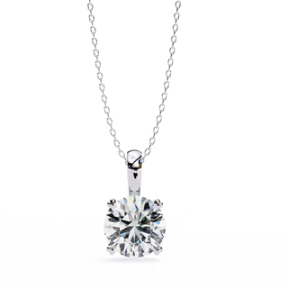 Close-up of the round brilliant diamond in the Helios solitaire pendant