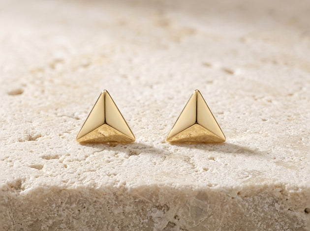 Piramide Earrings, solid 9ct gold triangle earrings by Lucano, Byron Bay, front view