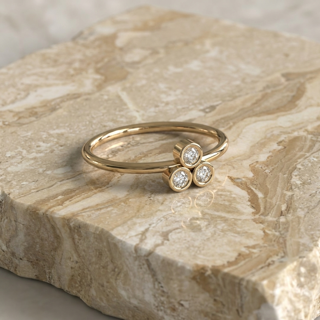 Trifoglio Cluster Ring - trefoil diamond cluster ring - on hand - Lucano