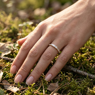Pilastro Baguette Ring - baguette diamond stacking ring - on hand - Lucano