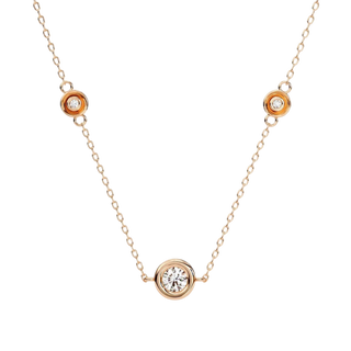 Lucano rose gold necklace with three bezel-set diamonds on a delicate cable chain. Designed for everyday wear.