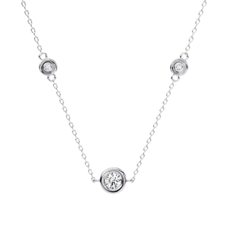 Lucano Stelle Trio Bezel Necklace in white gold with three bezel-set diamonds on a delicate cable chain.