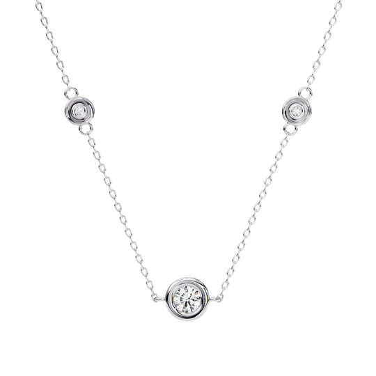 Lucano Stelle Trio Bezel Necklace in white gold with three bezel-set diamonds on a delicate cable chain.