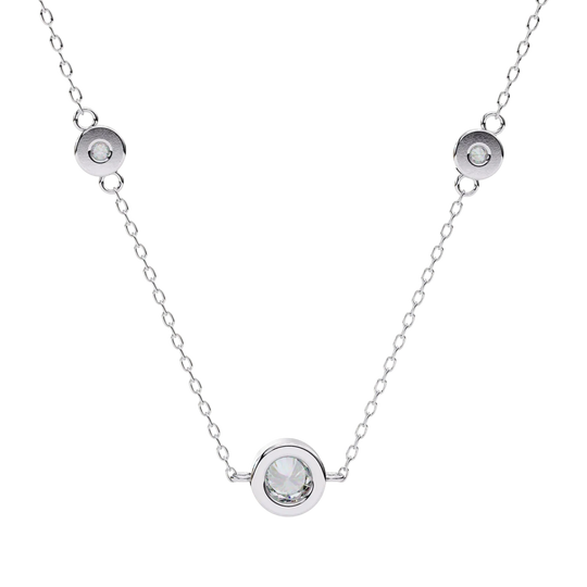 Lucano white gold necklace with three bezel-set diamonds on a delicate cable chain. Elegant and timeless.