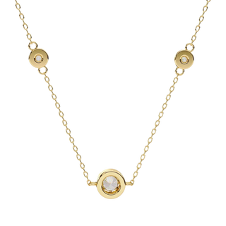 Lucano yellow gold necklace with three bezel-set diamonds on a delicate cable chain. Elegant and timeless.