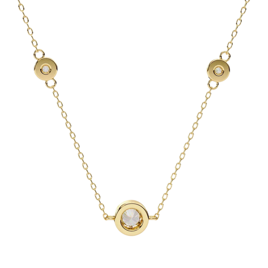 Lucano yellow gold necklace with three bezel-set diamonds on a delicate cable chain. Elegant and timeless.