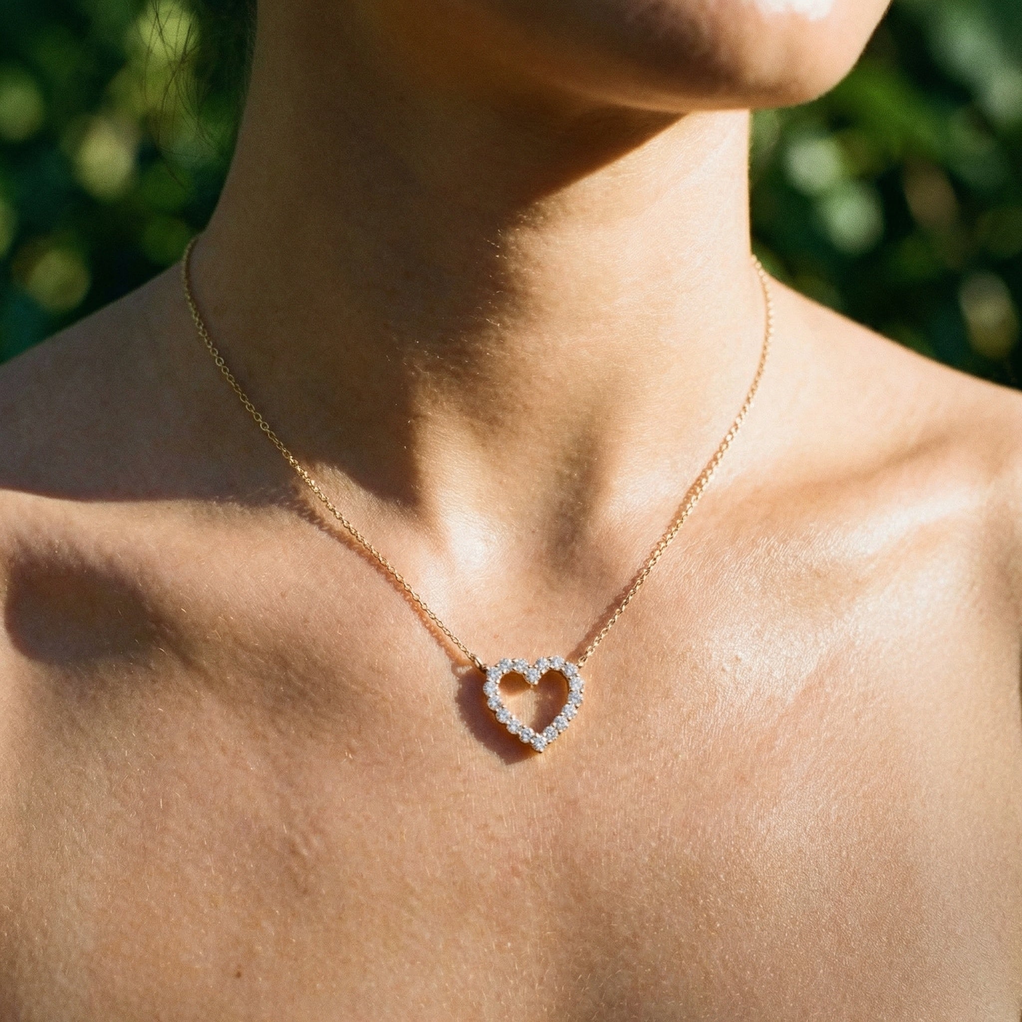 Love Heart Necklace - size and chain dimensions guide, 45cm 0.90mm cable chain - Lucano Byron Bay